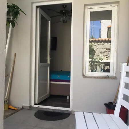 Villa Mustakil Havuzlu Çeşme